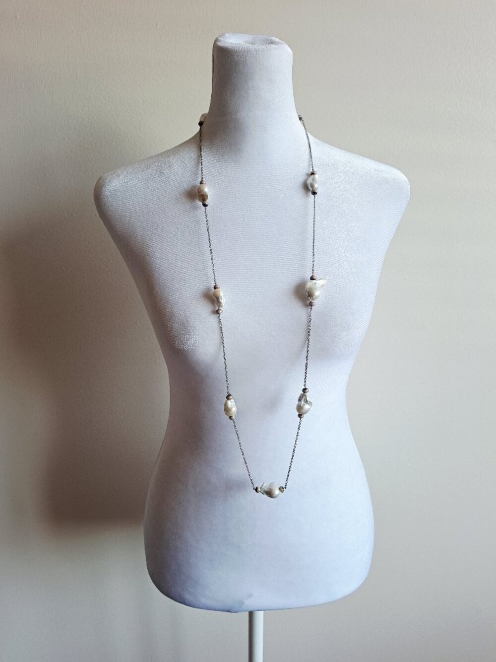 New Angelique de Paris 925 Silver Long Necklace with Pearls